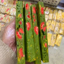 Kẹo nougat vị matcha dâu xoài