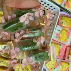 Alternative view of Kẹo nougat vị matcha dâu