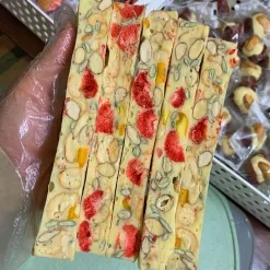 Kẹo nougat vị sữa đậu xoài